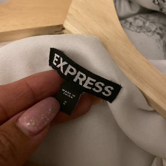 Express Spring Ruffled Romper! - Picture 7 of 7